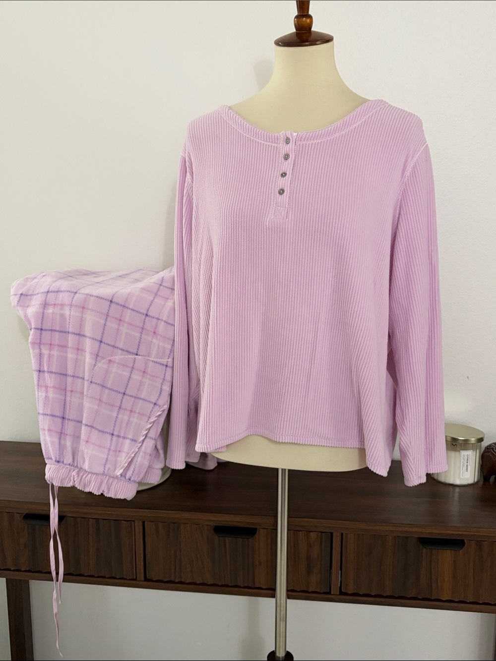 croft & barrow Lavender Ribbed Henley Top with‎ Plaid Sleep Pants